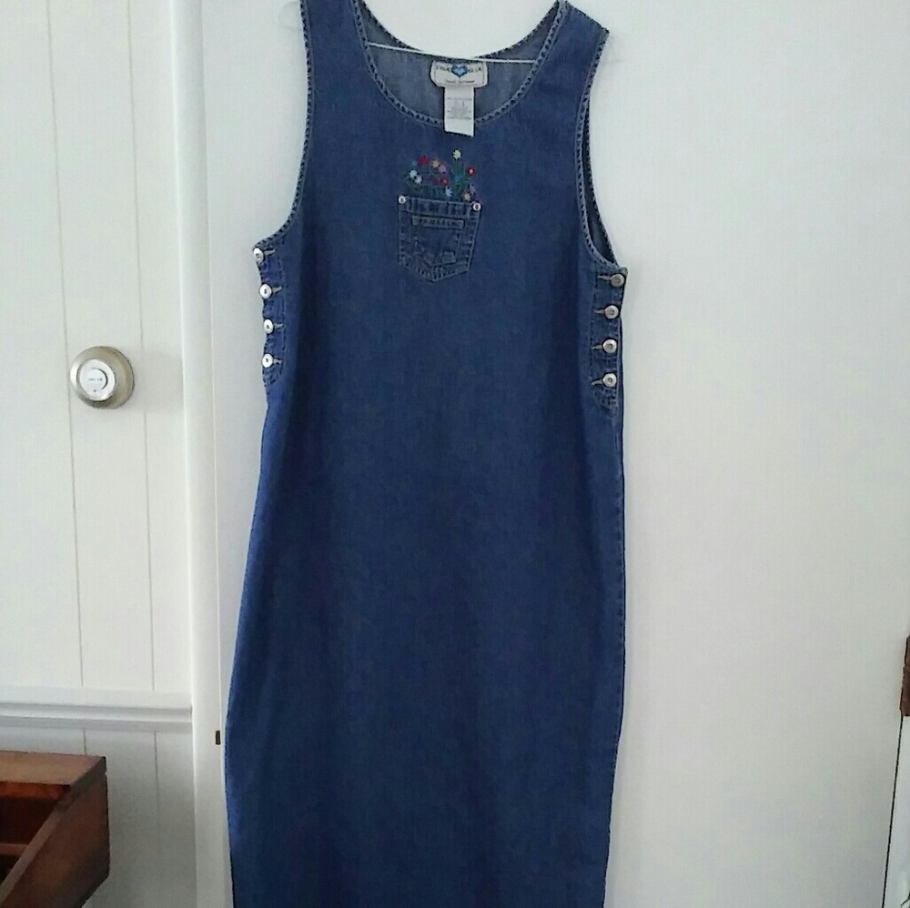 True Blue woman's large jumper
